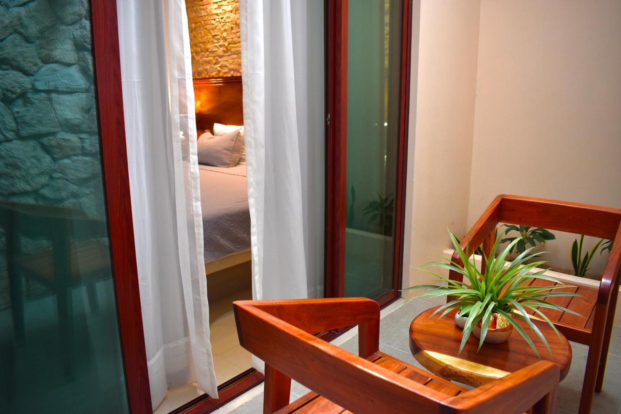 El Zaguan Colonial By Guruhotel Βαγιαδολίδ Εξωτερικό φωτογραφία