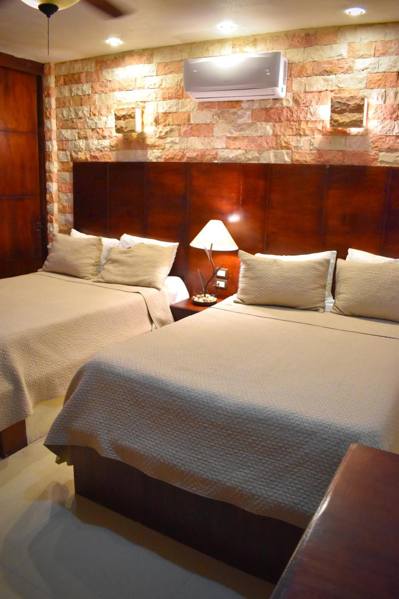 El Zaguan Colonial By Guruhotel Βαγιαδολίδ Εξωτερικό φωτογραφία